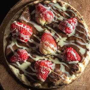 Mini Pizza Chocolate com Morango 20cm